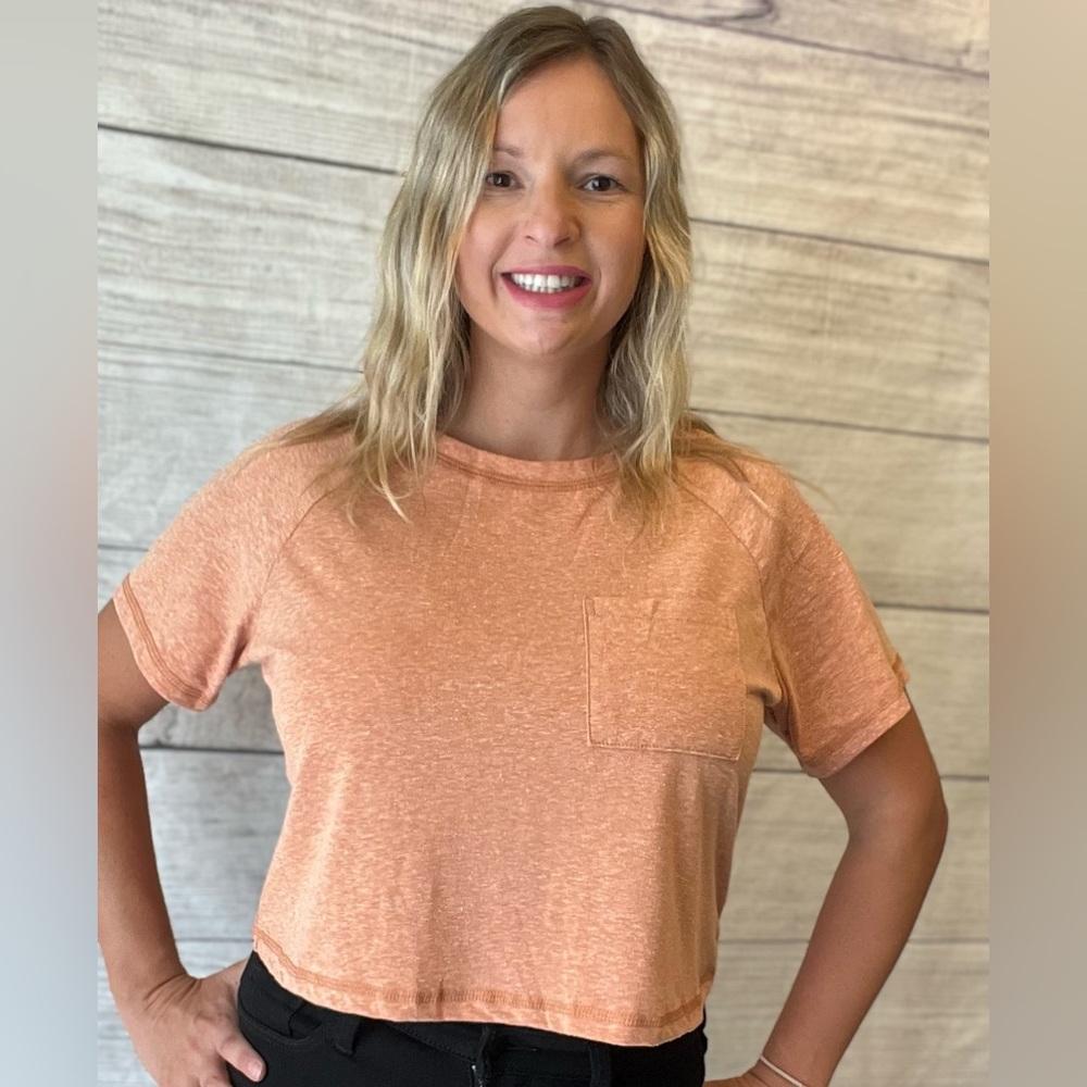 Orange short sleeve pocket crop top